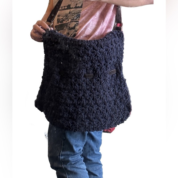 Maria La Rosa Crochet Messenger (Crossbody) Bag - Limited Edition (17”x15”) - Picture 4 of 5